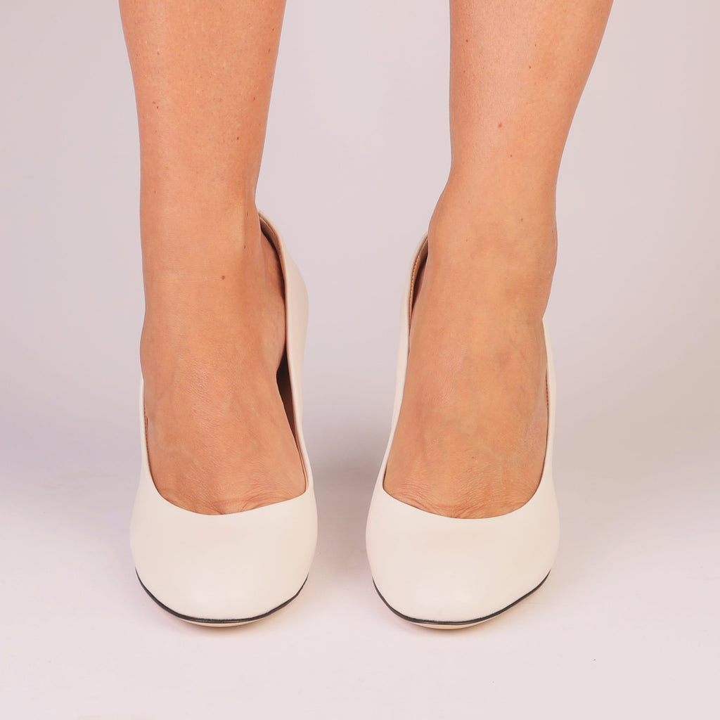 Ivory Grace ivory nappa leather pump — Viva Sole, handmade in Italy — view 8