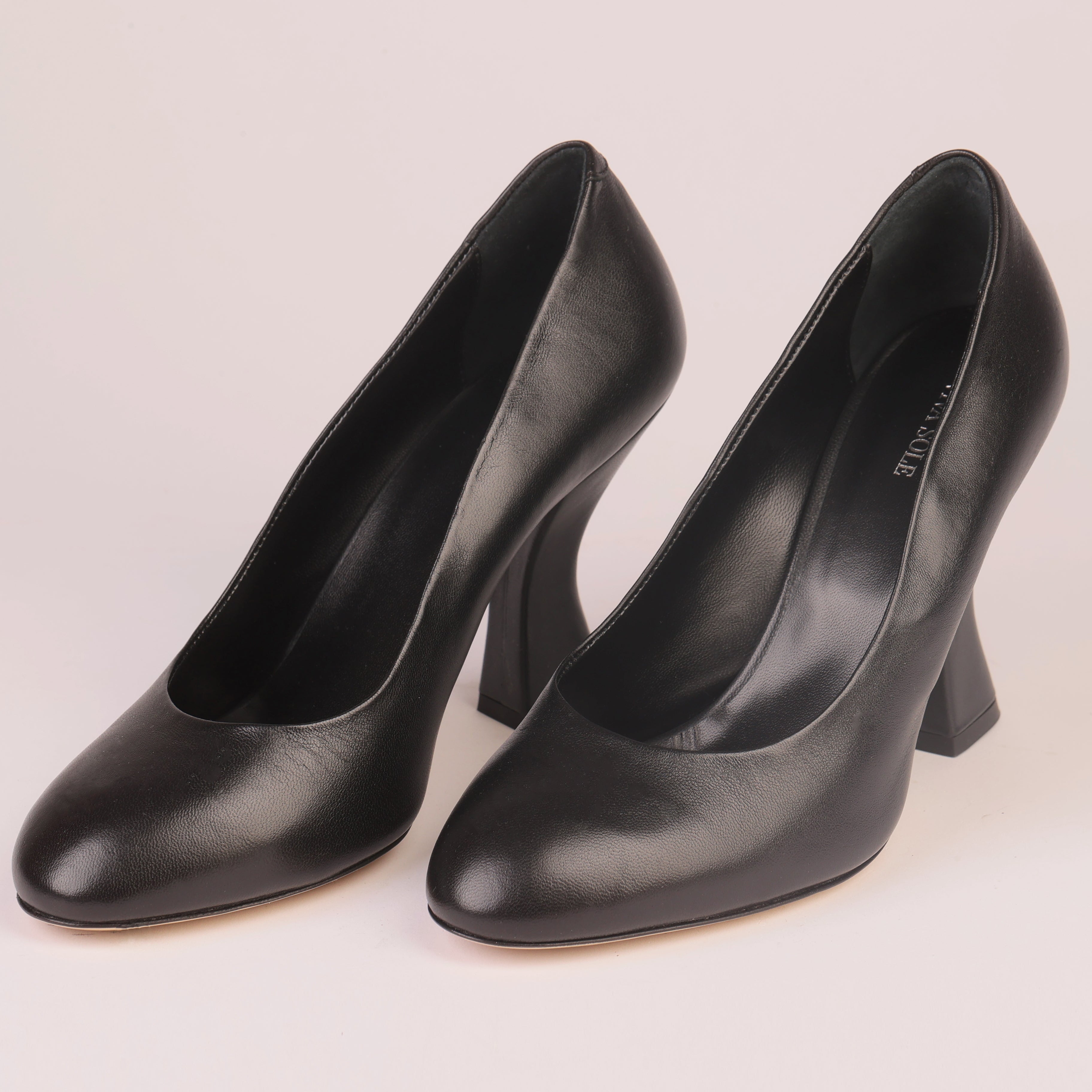 Midnight Muse black nappa leather pump — Viva Sole, handmade in Italy — view 4