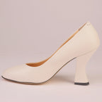 Ivory Grace ivory nappa leather pump — Viva Sole, handmade in Italy — view 10