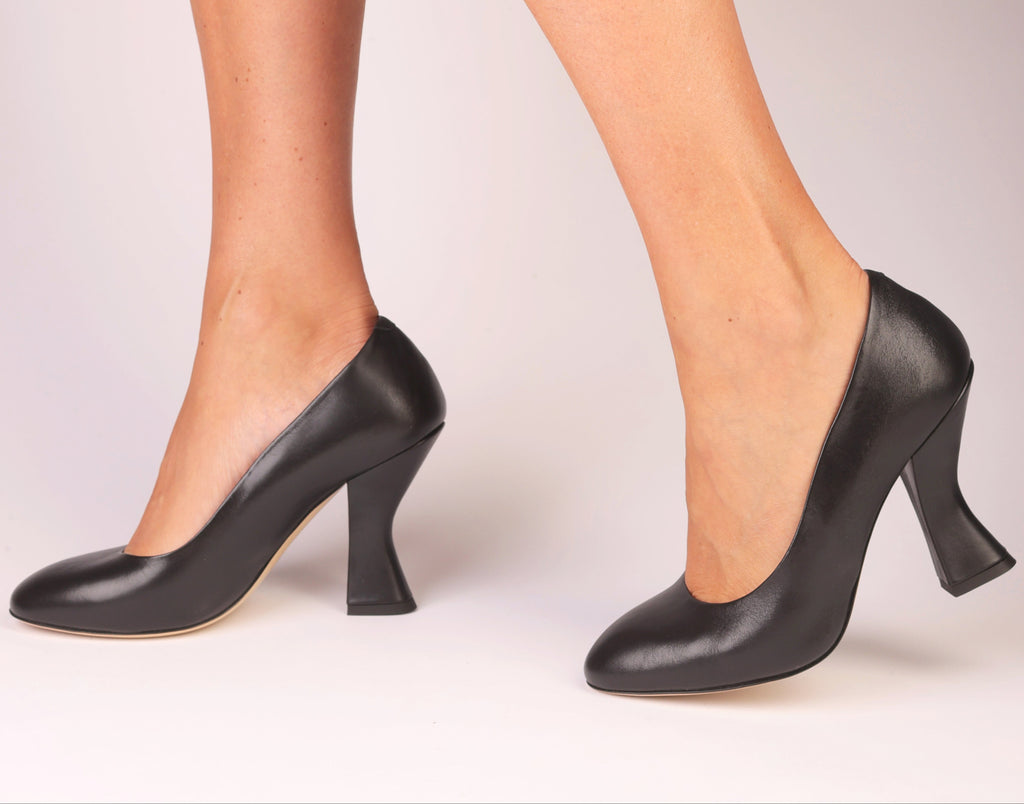 Midnight Muse black nappa leather pump — Viva Sole, handmade in Italy — view 11